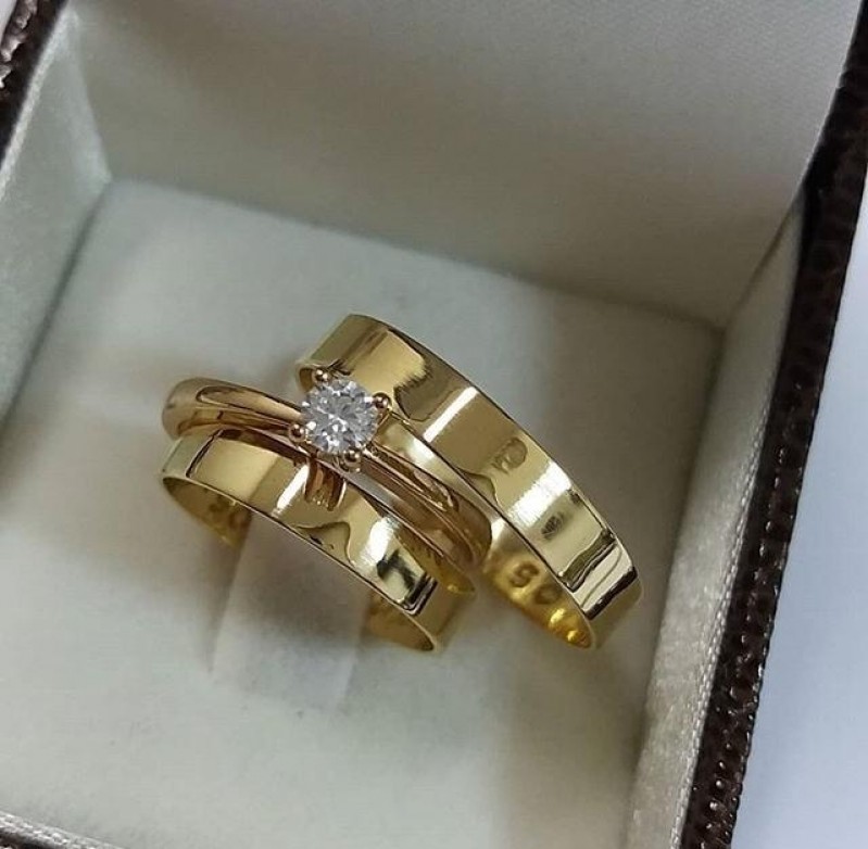 Aliança de Casamento em Ouro Engenheiro Goulart - Aliança de Casamento de Ouro Branco