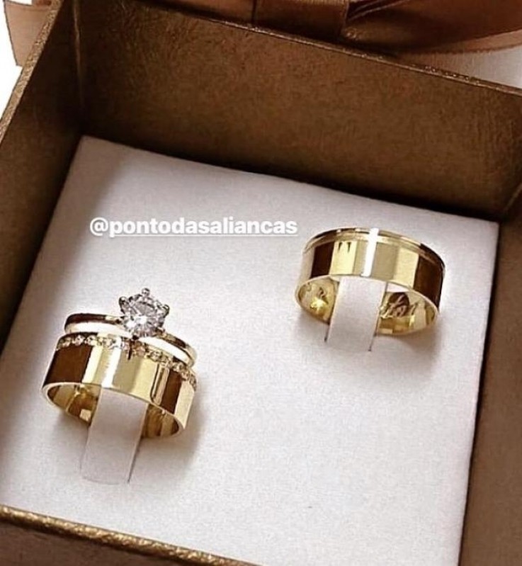 Aliança de Ouro com Pedra Brás - Aliança de Ouro Casamento